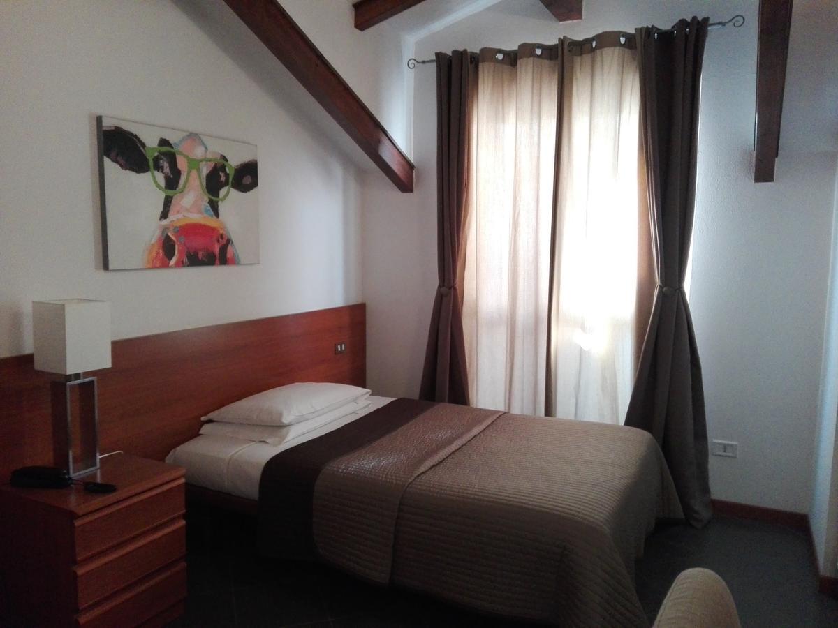 Bert Hotel Sesto San Giovanni Εξωτερικό φωτογραφία