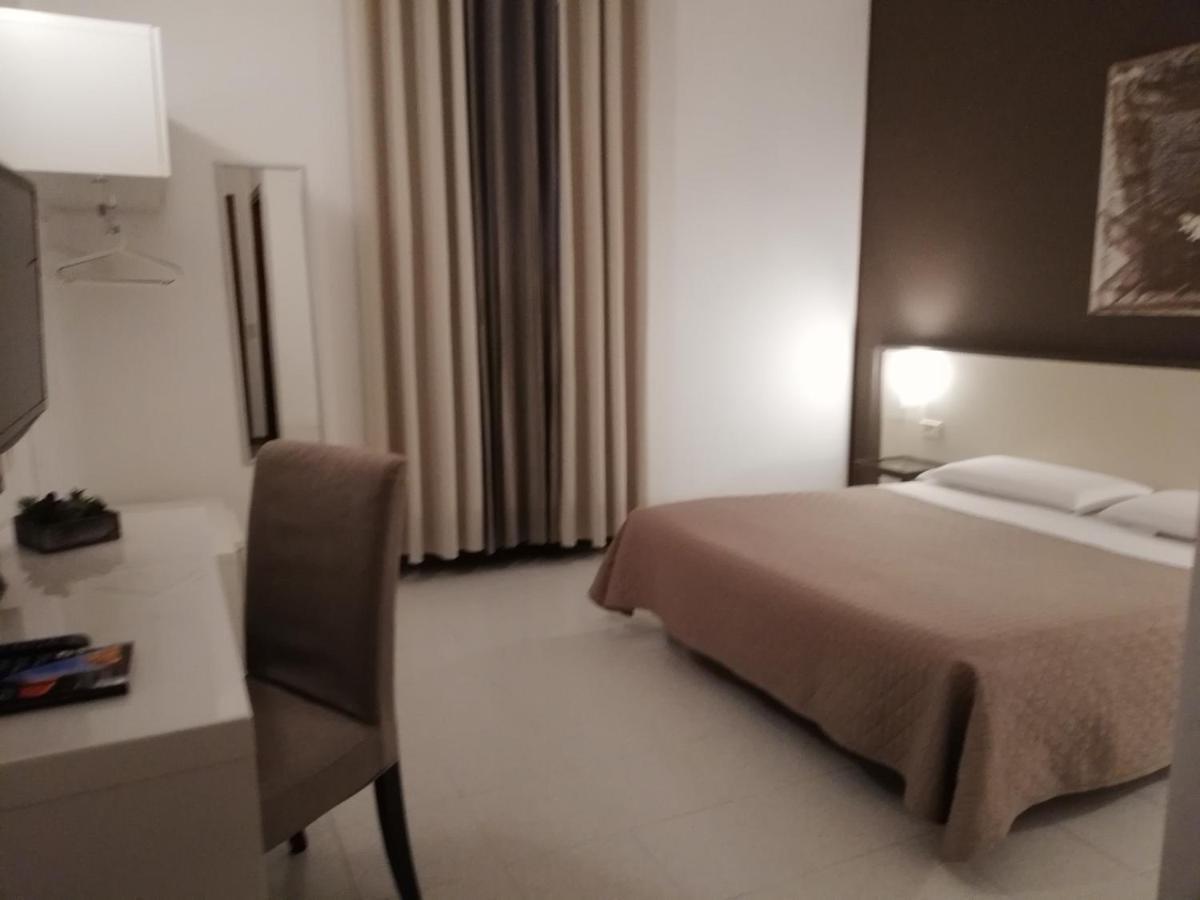 Bert Hotel Sesto San Giovanni Εξωτερικό φωτογραφία